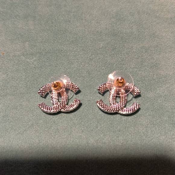 New Designer Print Stud Silver Earrings - Picture 3 of 5